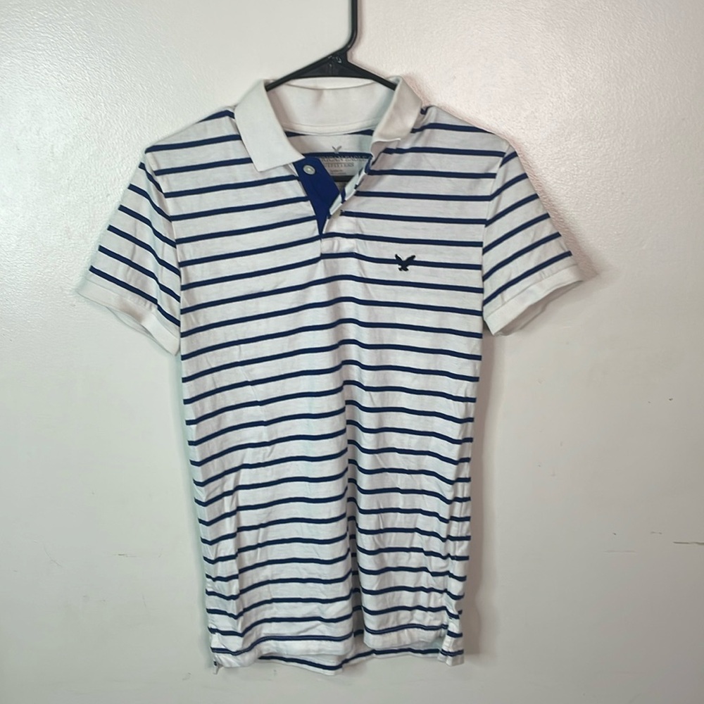 American eagle outfitters t shirt classic fit